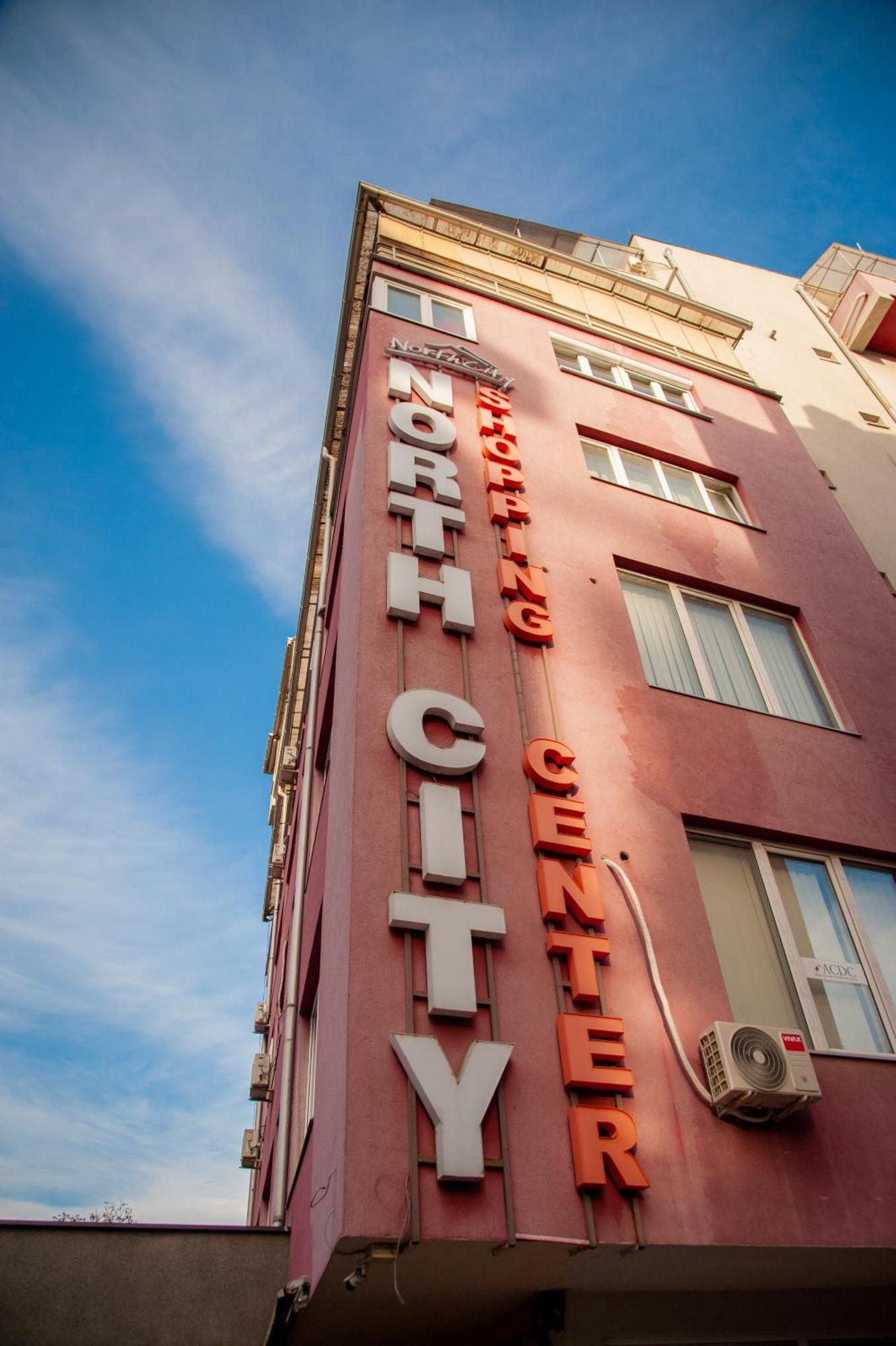 Hotel North City Titova Mitrovica Exterior foto